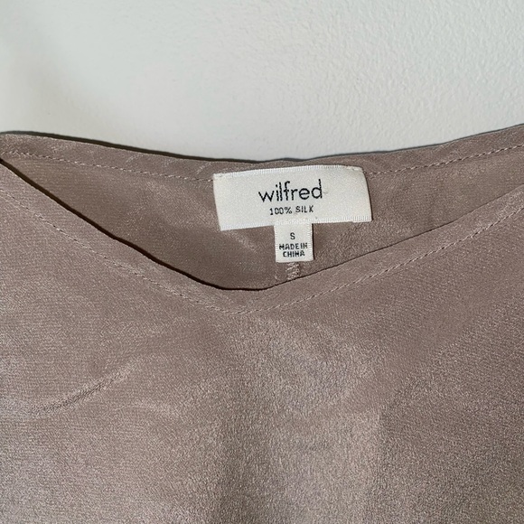 Aritzia Wilfred Silk Chimere Cami Tank - Picture 4 of 4